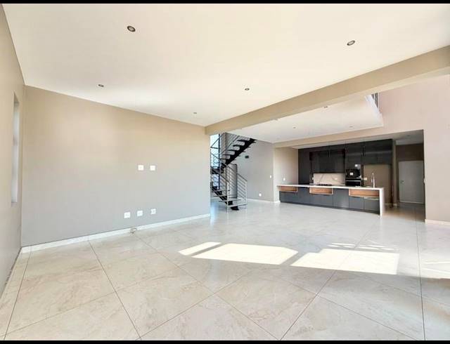 5 BEDROOM PROPERTY TO RENT IN MIDSTREAM RIDGE